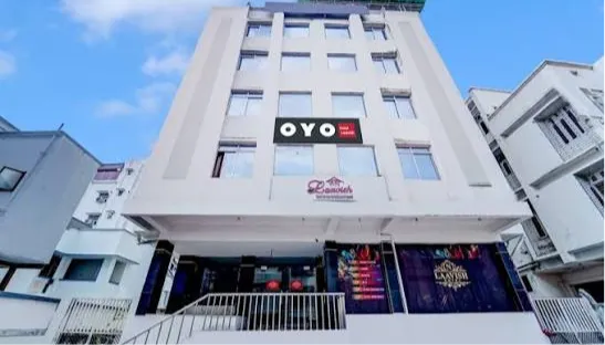 Hotel Laavish